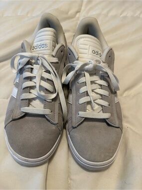 Women's Adidas Grand Court Alpha Grey White Comfy Casual Shoe / Size 11 (my44)